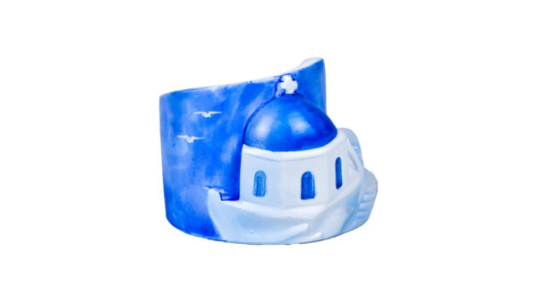 Dome candle holder